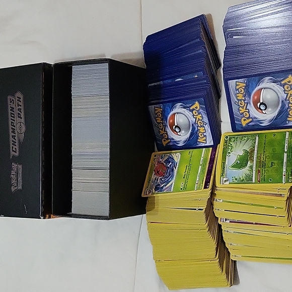 Over 1000 Pokémon Cards